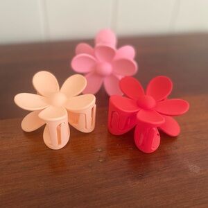Floral Hair clips (in Red, Pink, and peach)